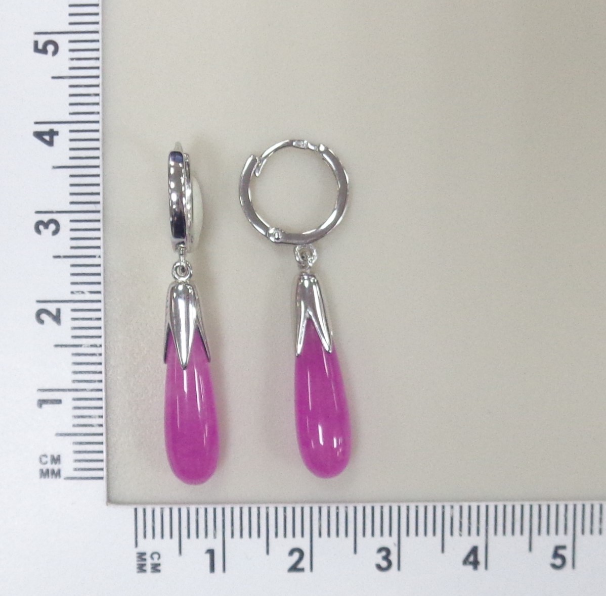 Серебряные серьги-конго с жадеитами